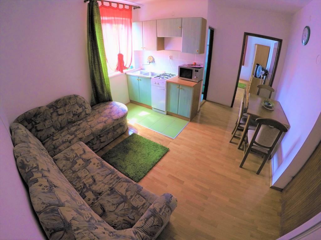 Orange City Apartment'S Repic Biograd Na Moru Exterior foto