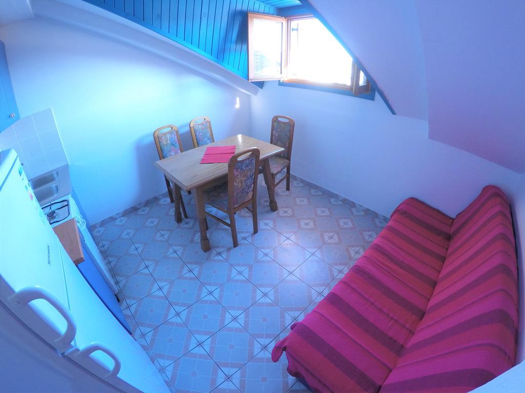 Orange City Apartment'S Repic Biograd Na Moru Exterior foto